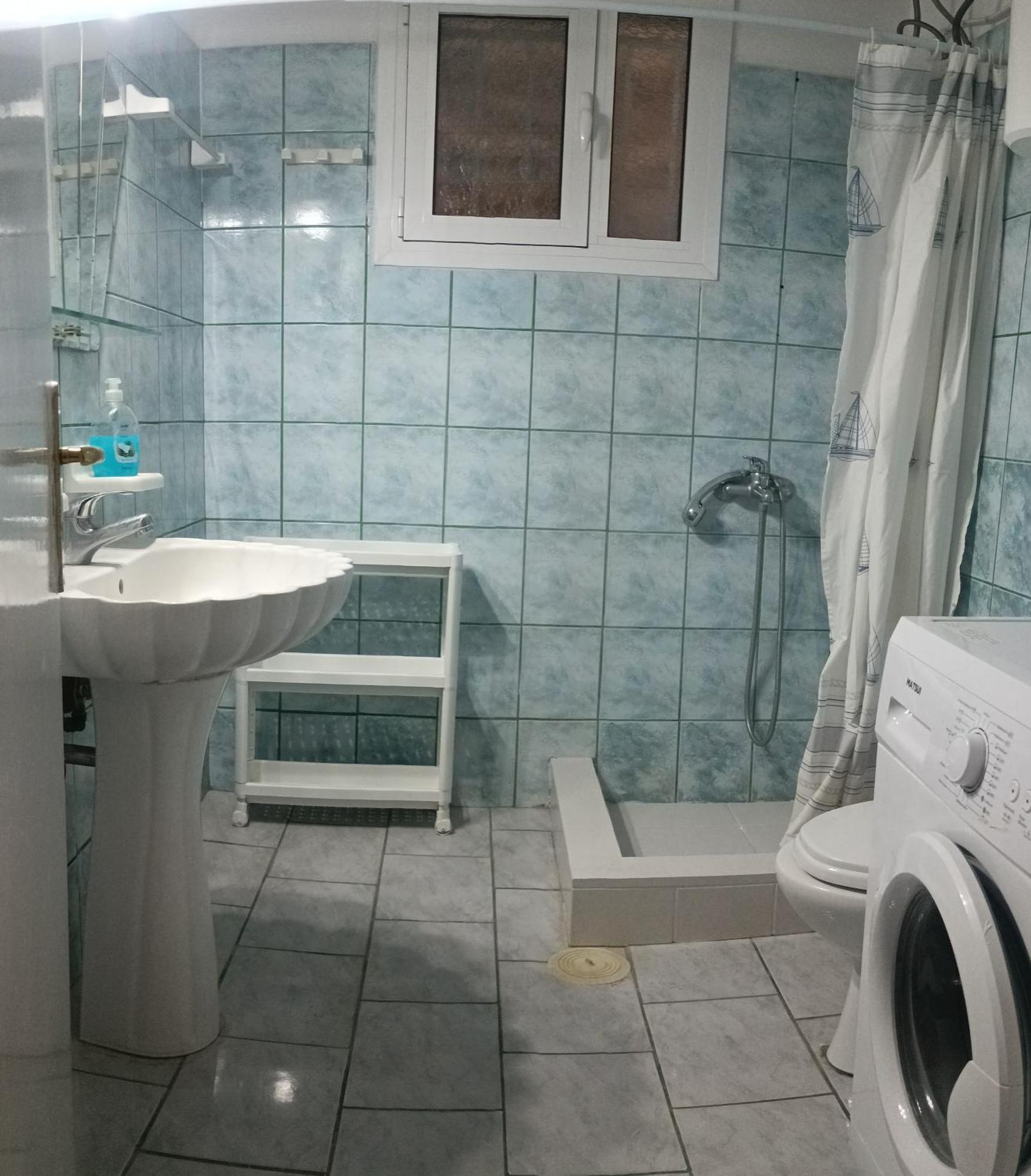 デルヴェニHouse Next To The Sea Sideアパートメント エクステリア 写真