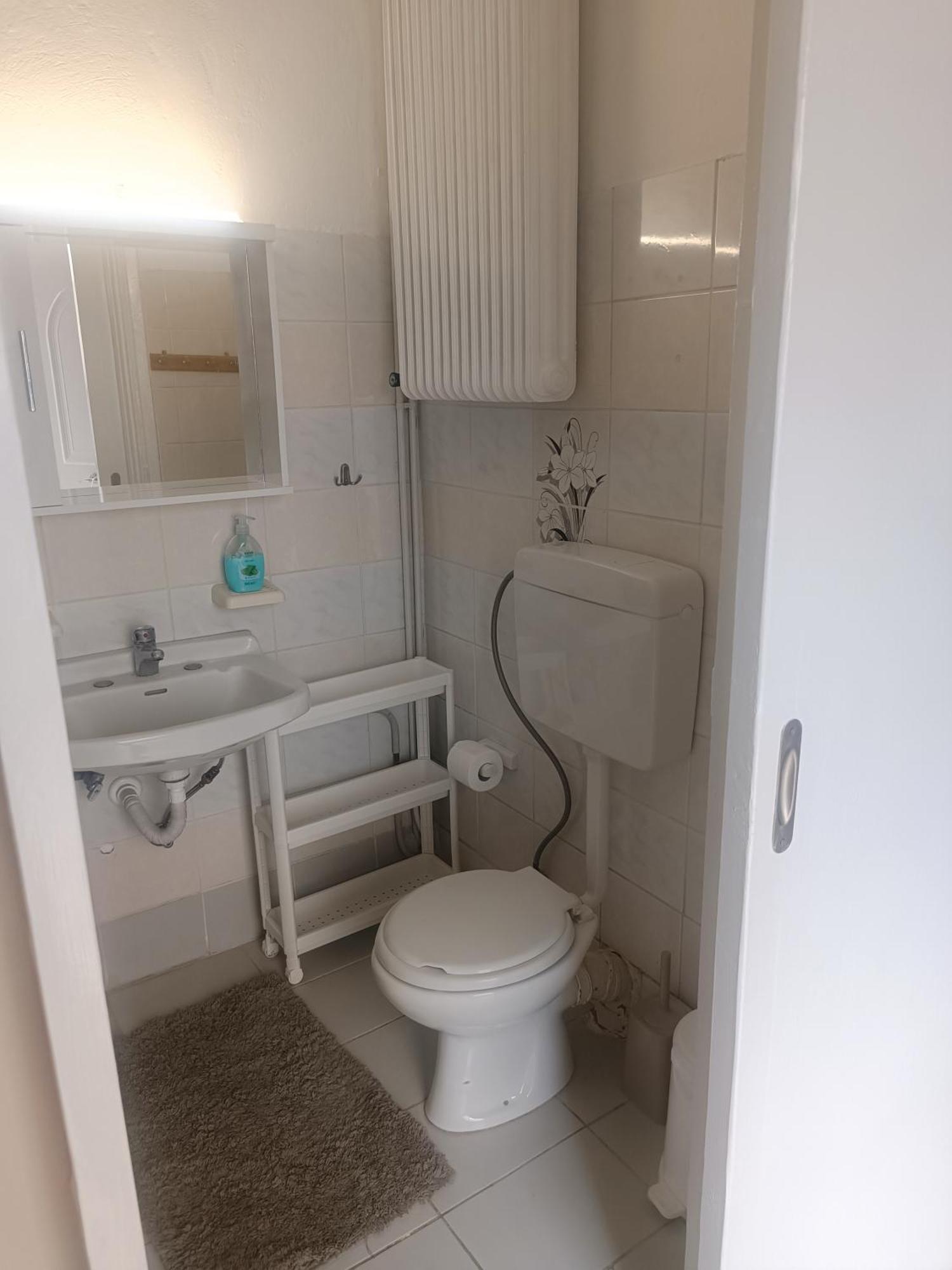 デルヴェニHouse Next To The Sea Sideアパートメント エクステリア 写真